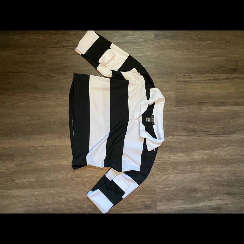 Cropped long sleeve